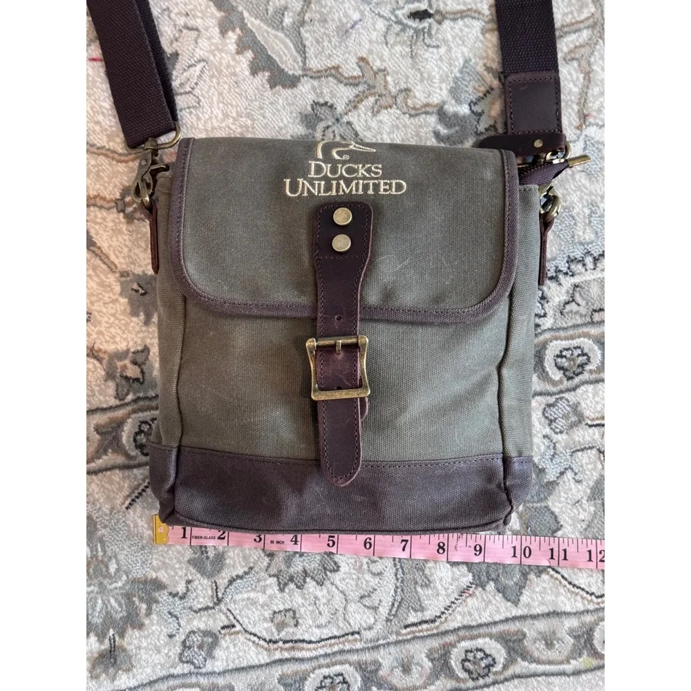 Ducks Unlimited Waxed Canvas Messenger Crossbody Bag Olive Green Brown Hunting